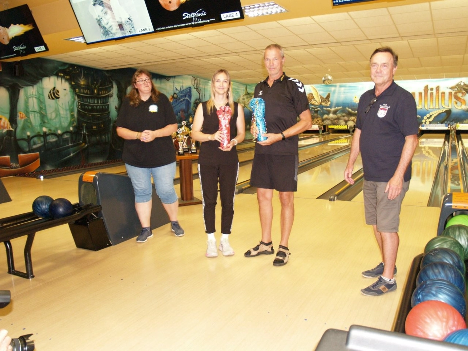 Beste Einzelspiele: Sophie 1166 und Donald 219 – 25. Heimatfest - Bowlingturnier um den Wanderpokal vom Bürgermeister der Stadt Jessen